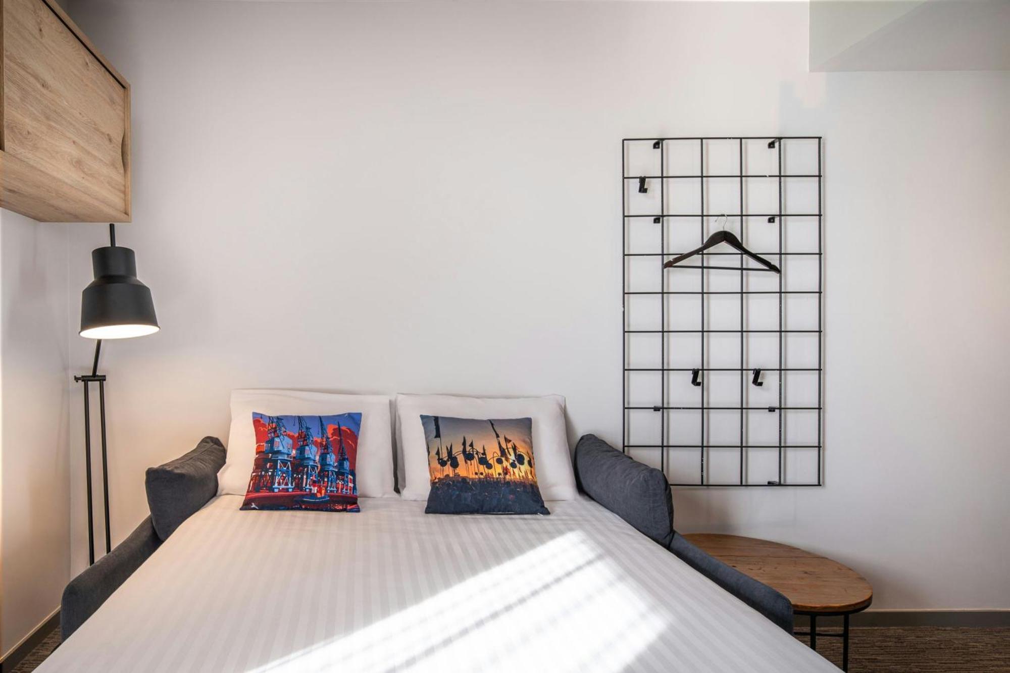 Moxy Hotel 3*
