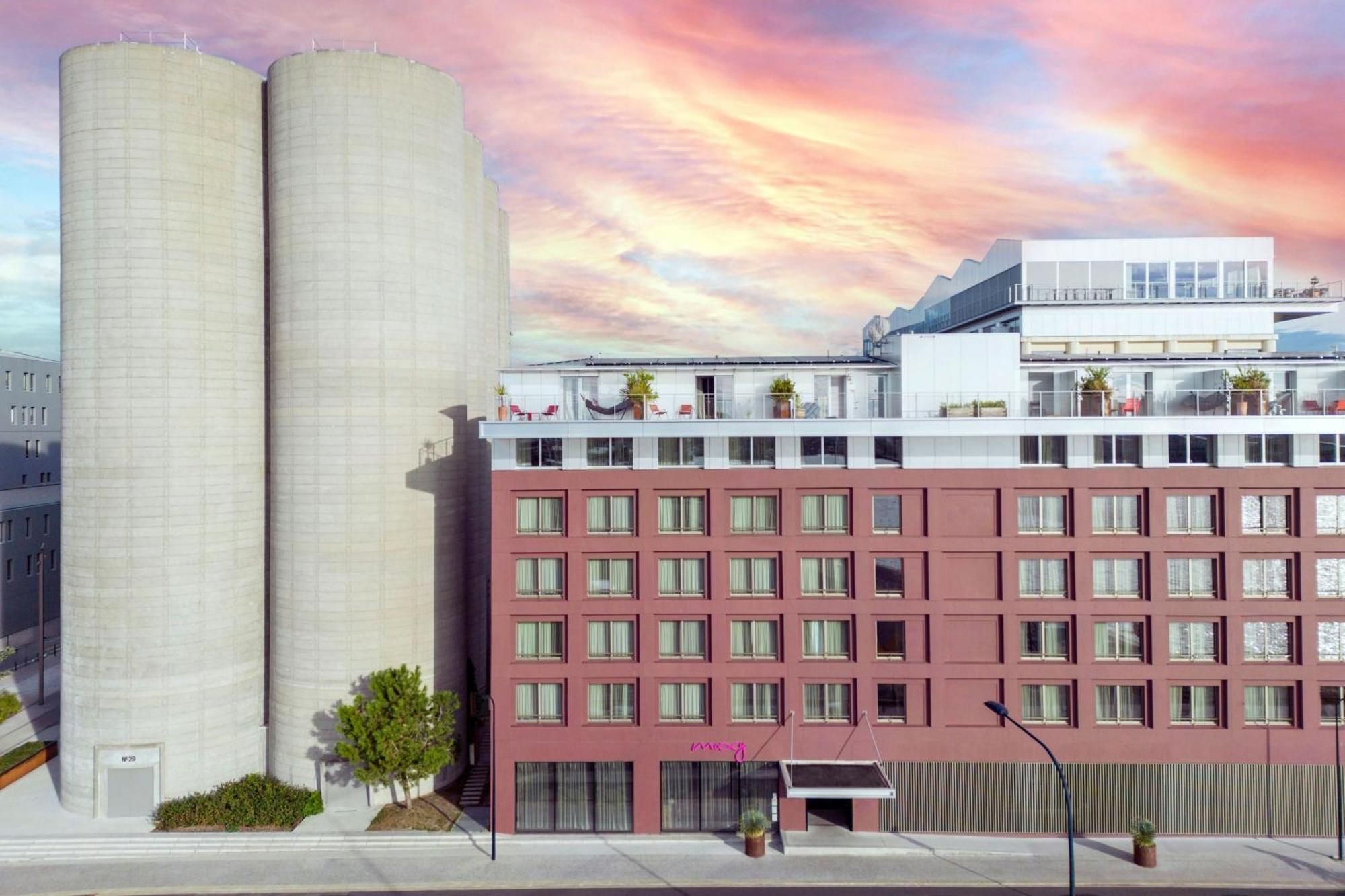 Moxy Khách sạn Bordeaux