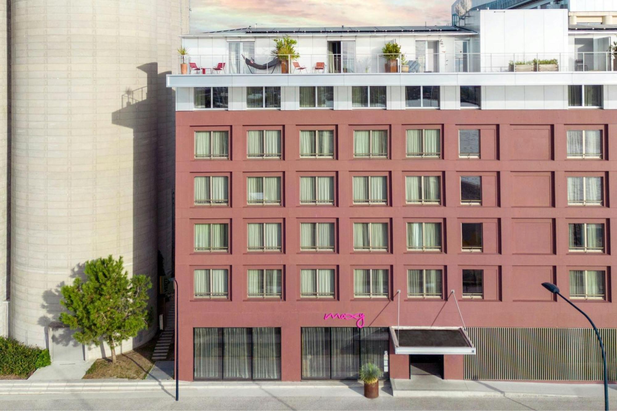 Hotel Moxy