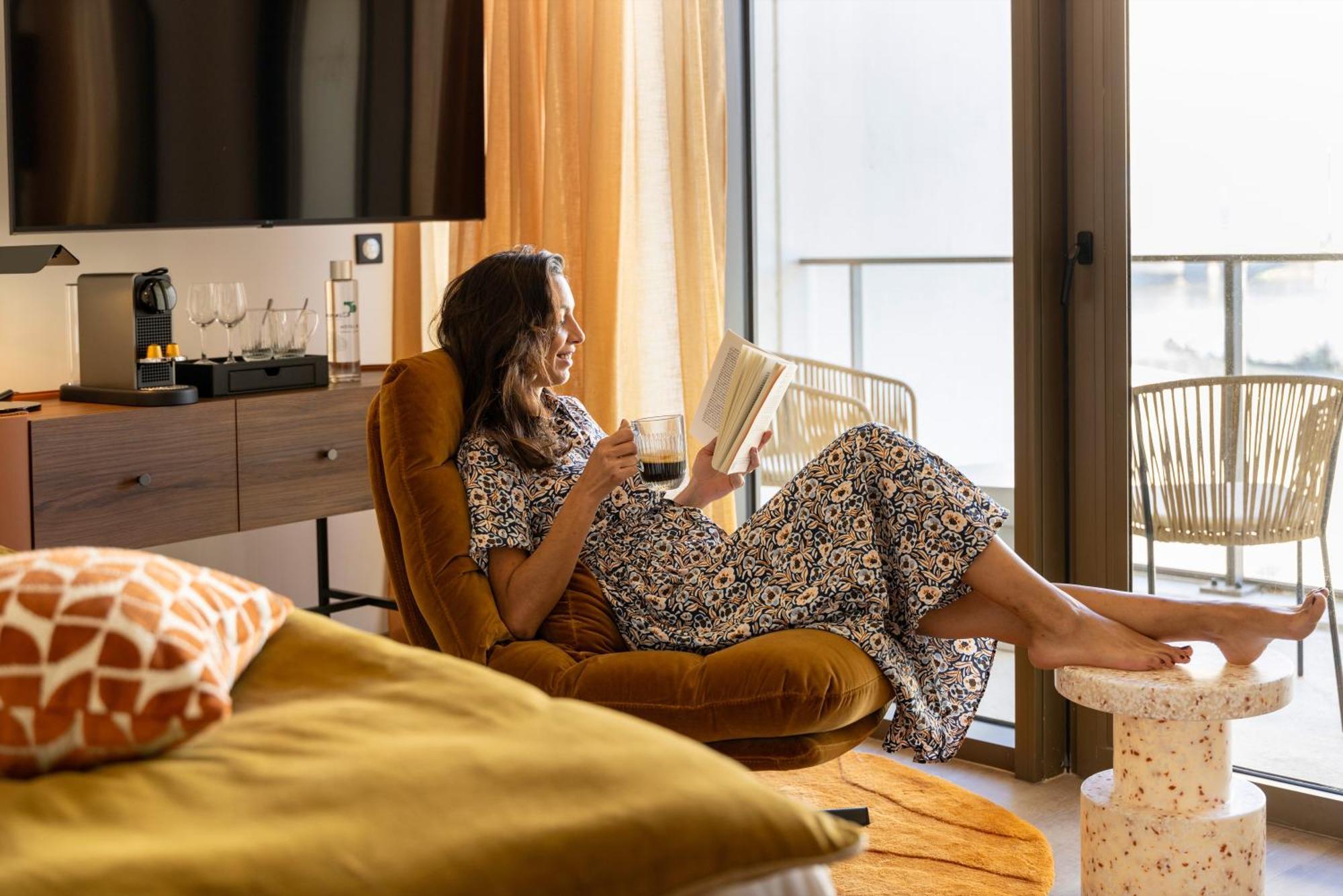 56 - Centre Gare Saint Jean Hotel 4*