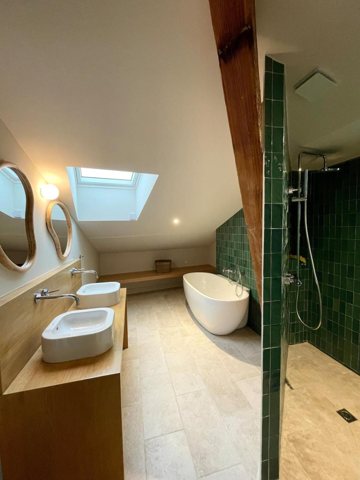 Luxury And Elegance In * Bordeaux