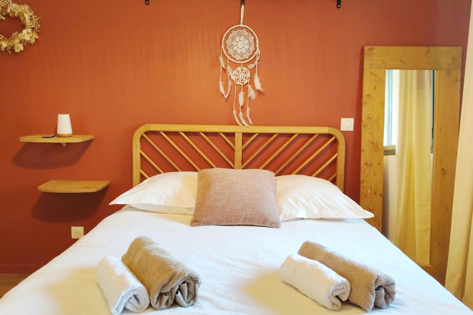 Apartment Nice 64 M With Balcony Near The Train Station