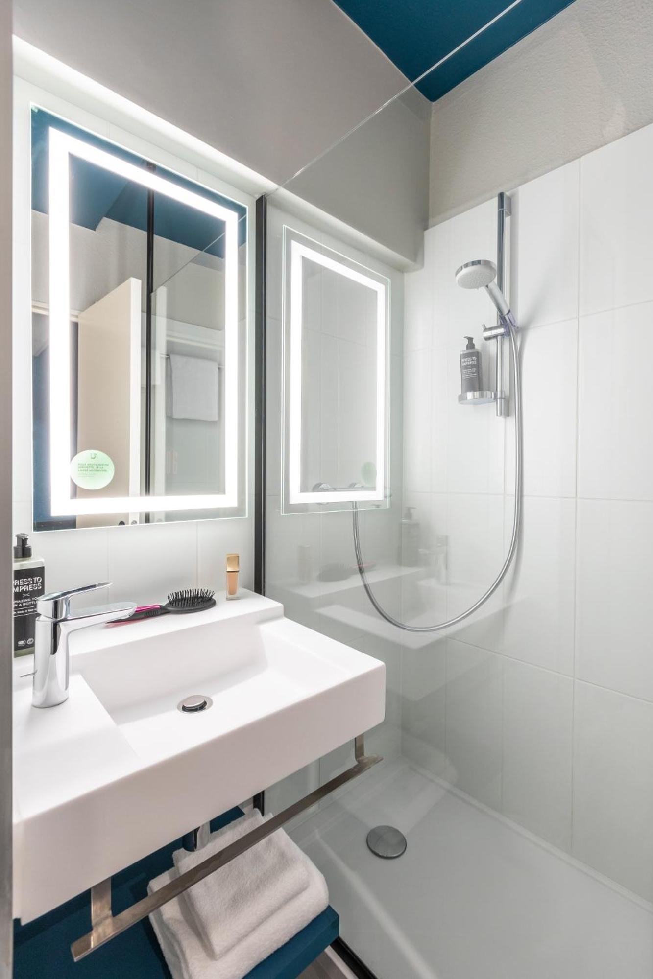 Ibis Styles Centre Meriadeck Hotel Bordeaux