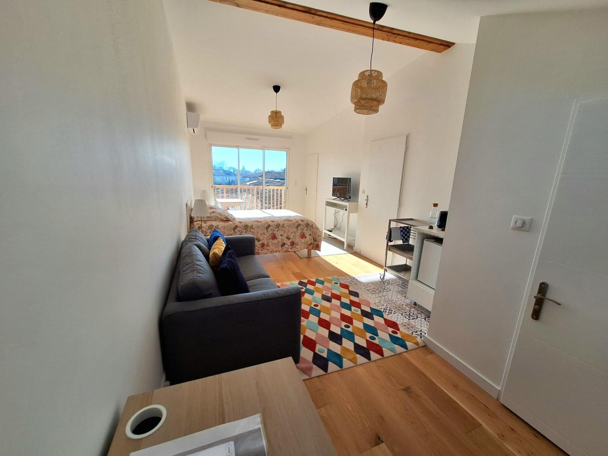 Studio 2 Renove Balcon Kitchenette Avec Vue