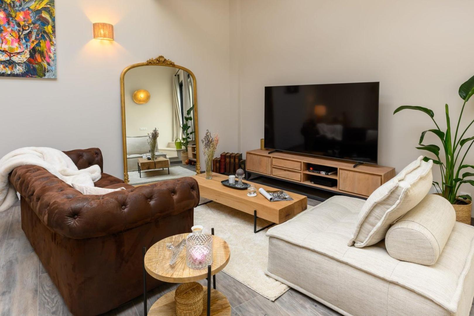 Le Loft ~ Garage ~ Centre-ville ~ Bien D'exception Apartment Bordeaux