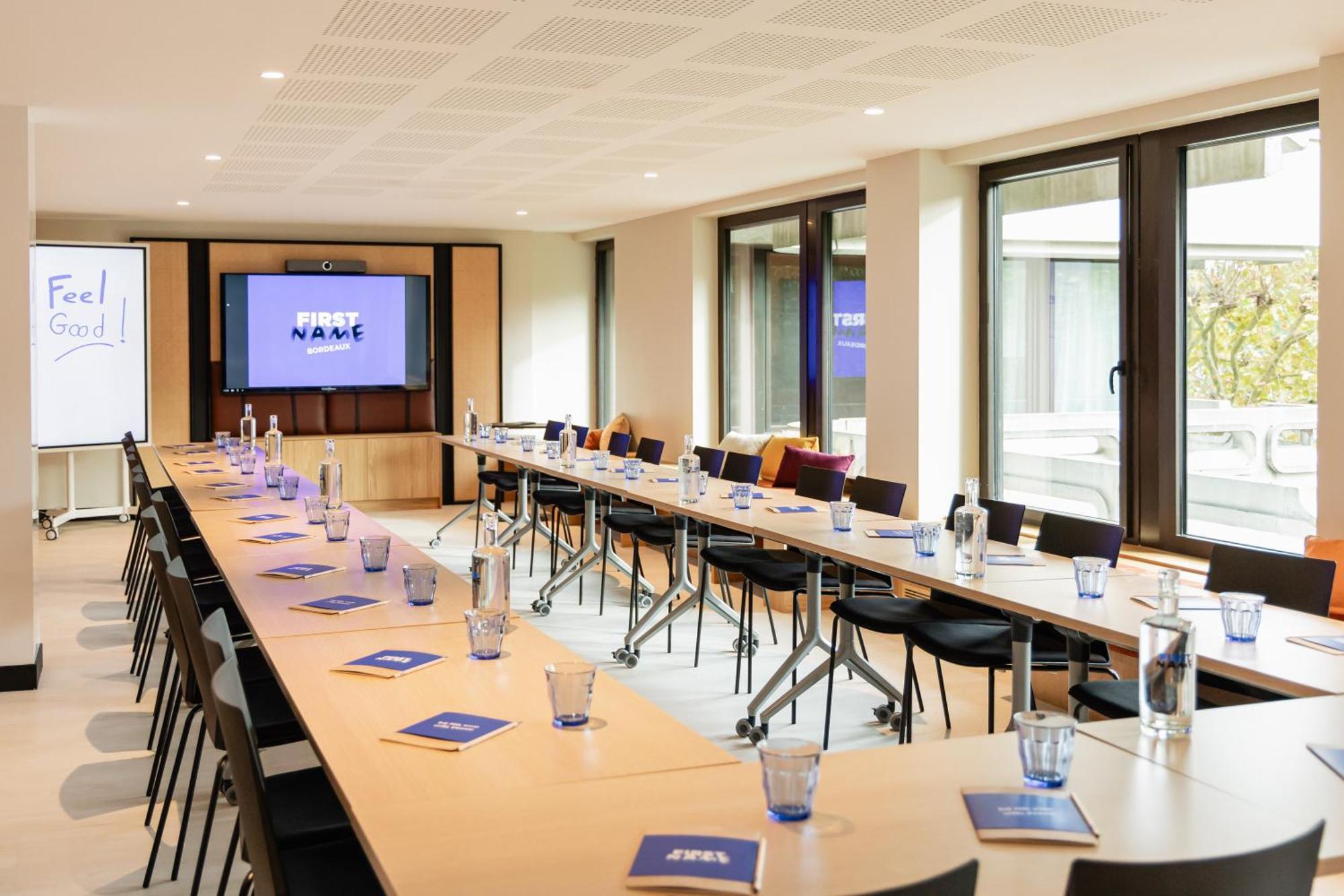 Hotel Firstname Bordeaux, Part Of Jdv By Hyatt Bordeaux