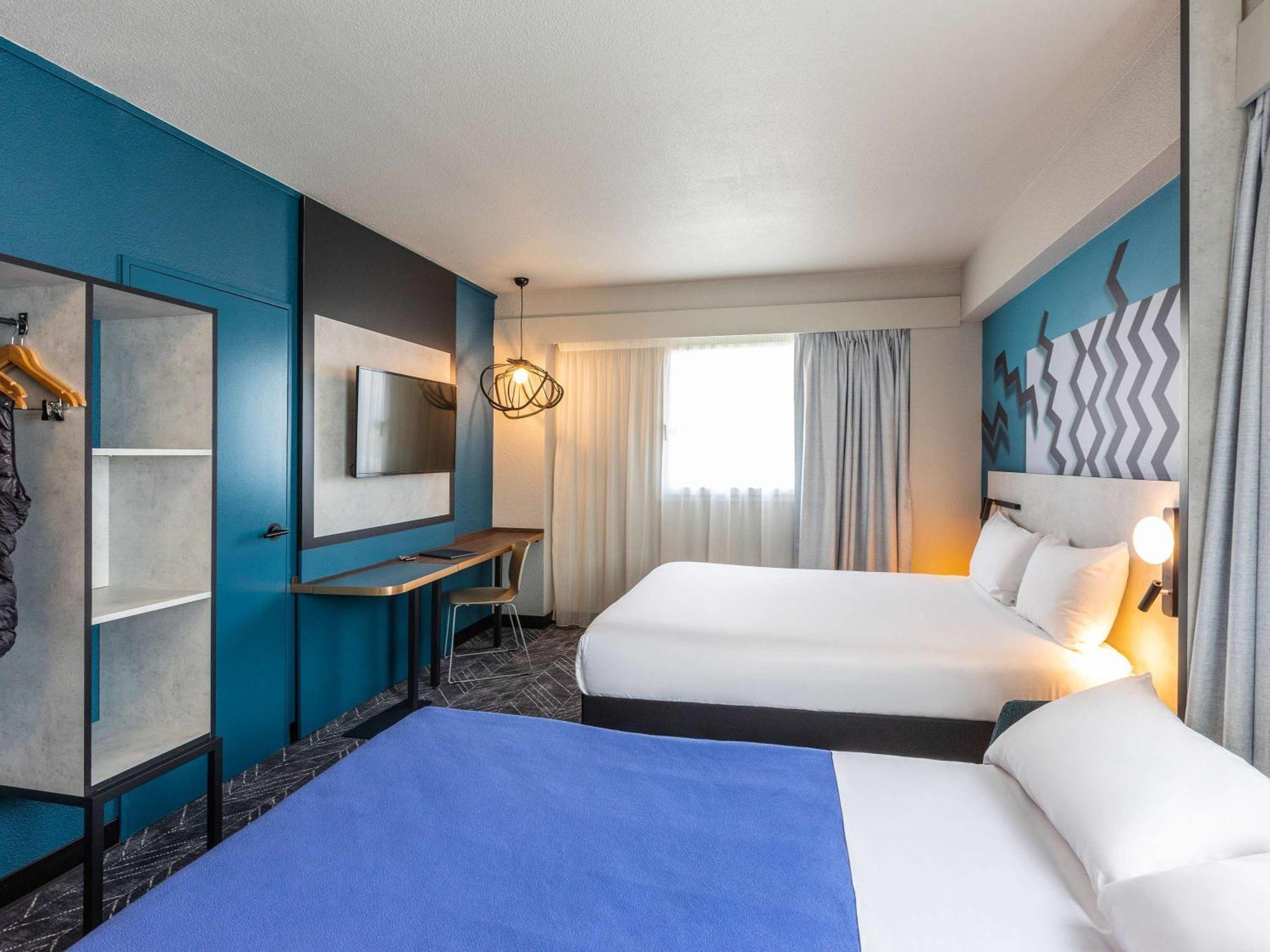 Ibis Styles Centre Meriadeck Hotel 3*