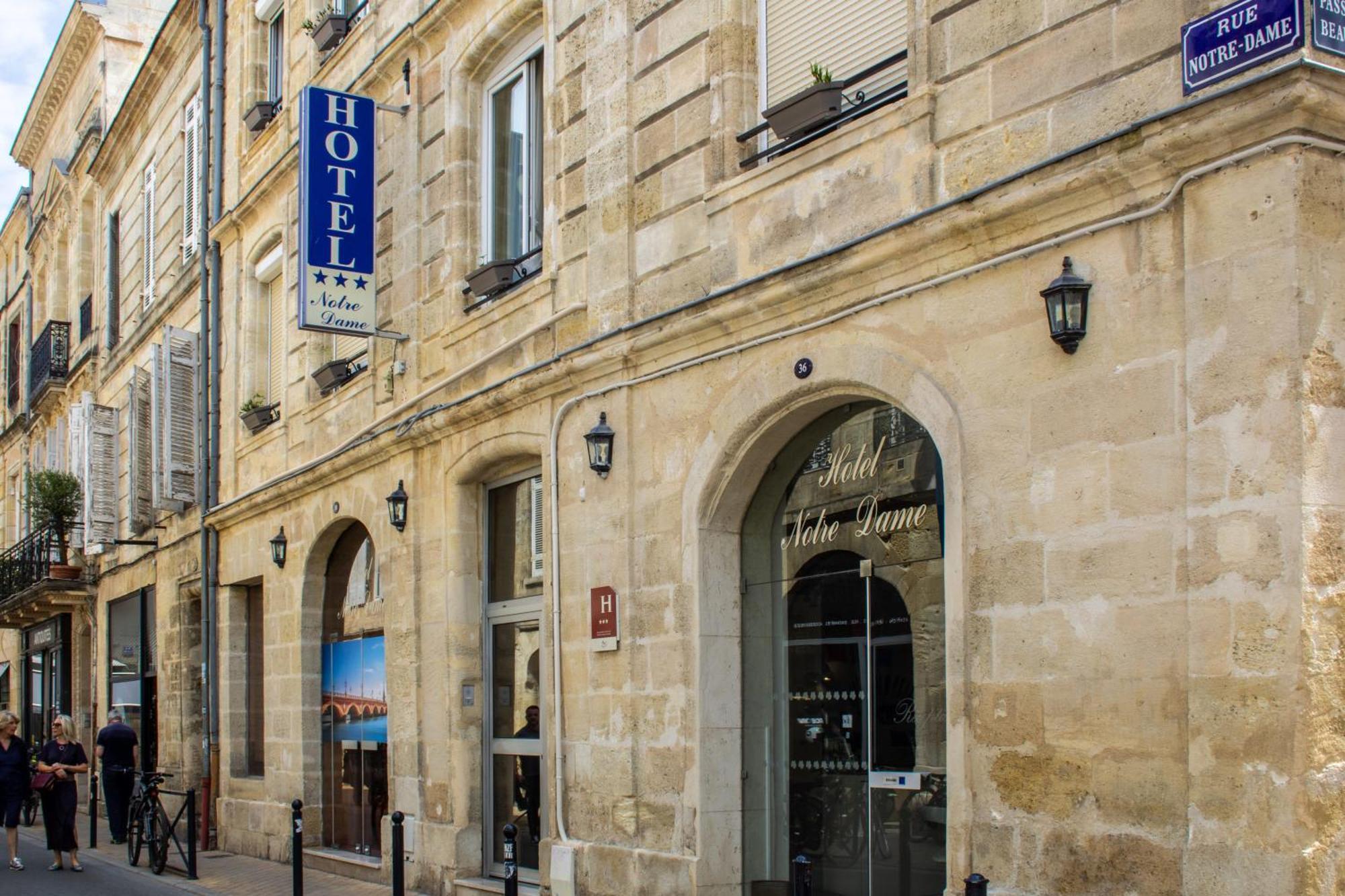 Notre Dame Hotel