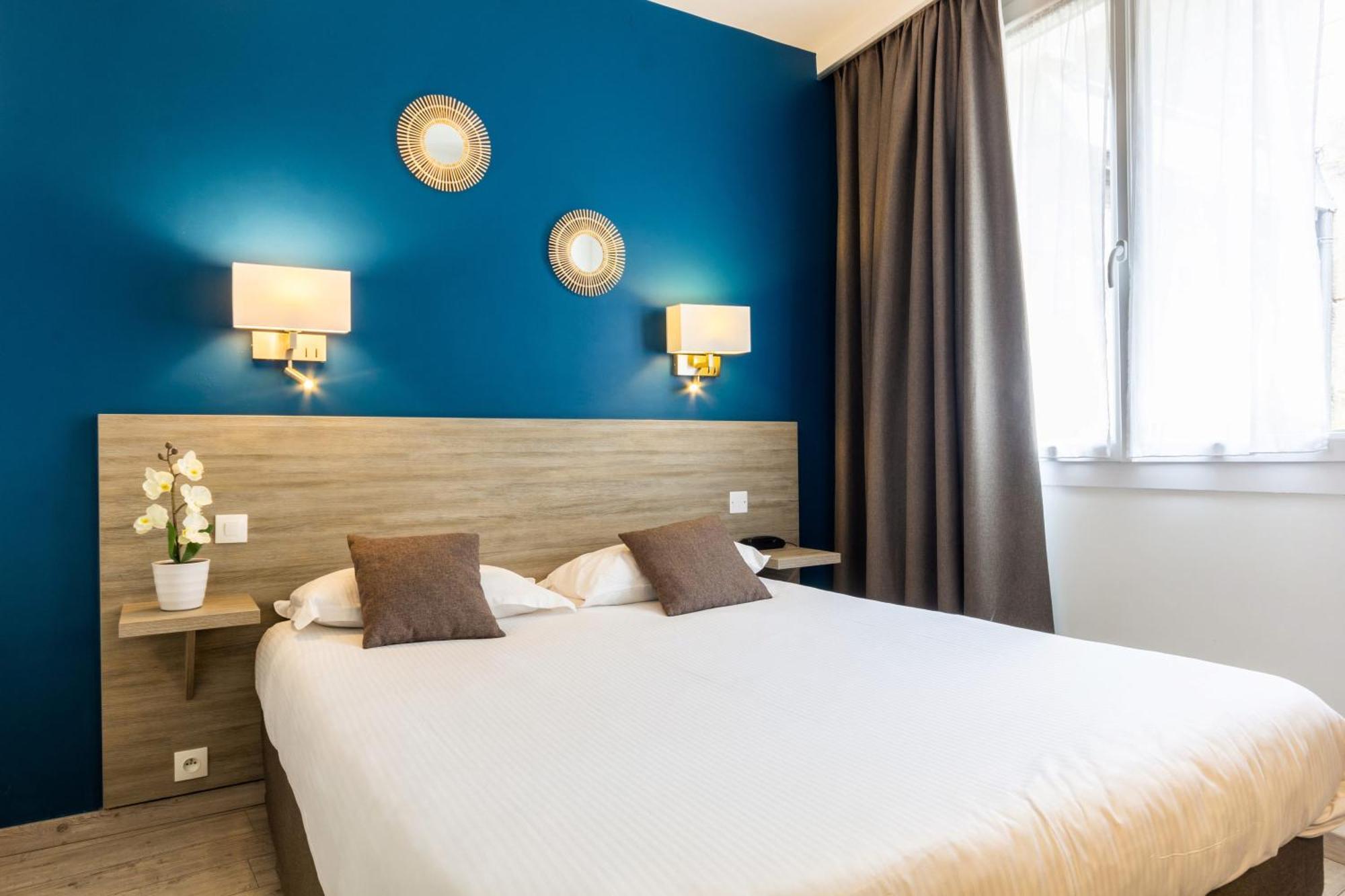 Hotel Notre Dame 3*