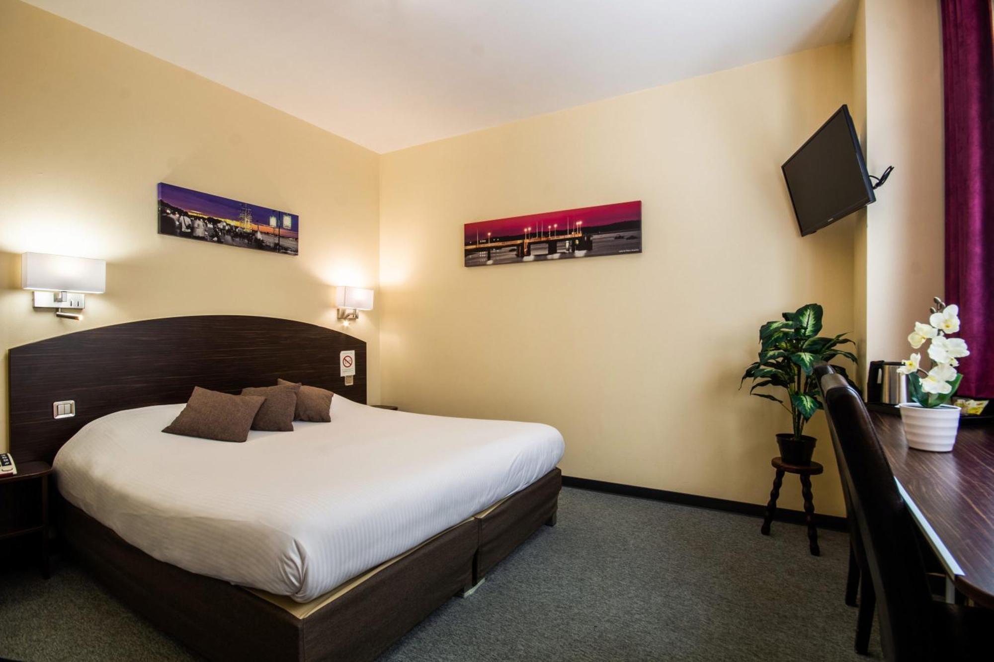 Notre Dame Hotel Bordeaux