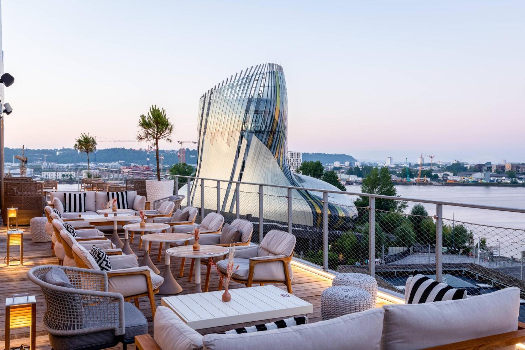 Renaissance Hotel