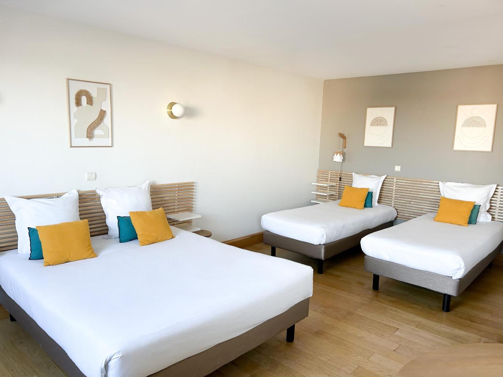 Victoria Garden Centre Aparthotel 3*