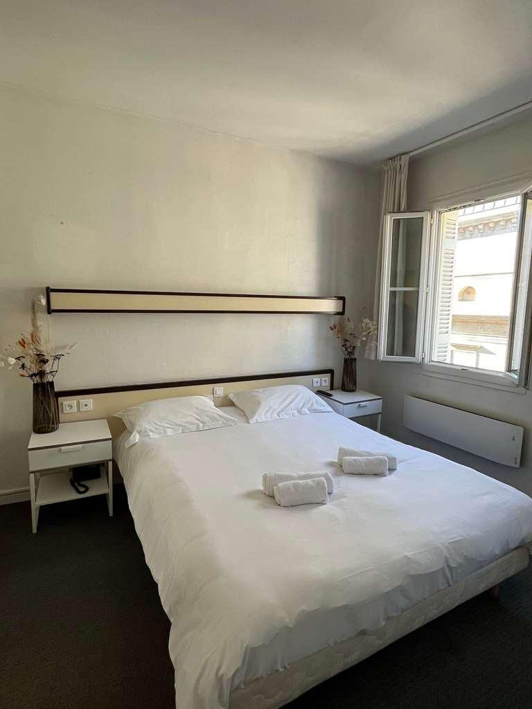 Hotel Des Grands Hommes - Centre 2*