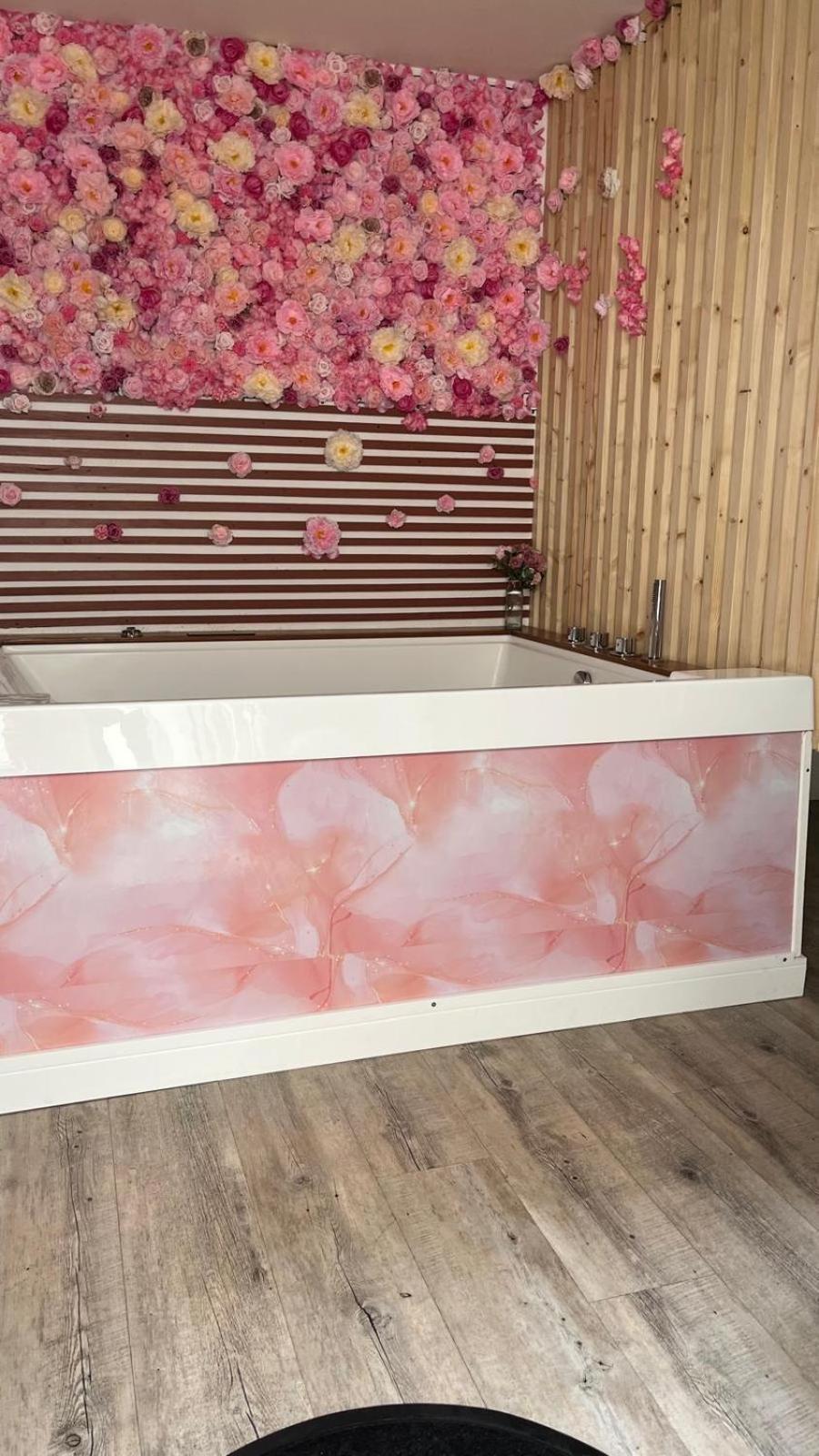 Apparemment Jacuzzi Balneo Centre De Bordeaux