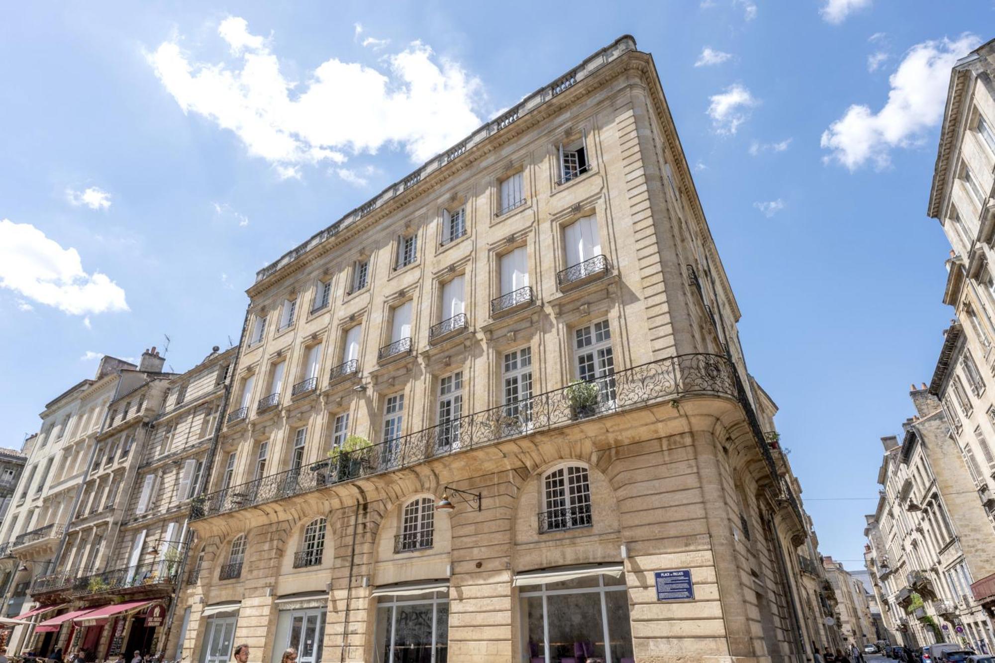 Apartment Porte Cailhau 4 Personnes Bordeaux