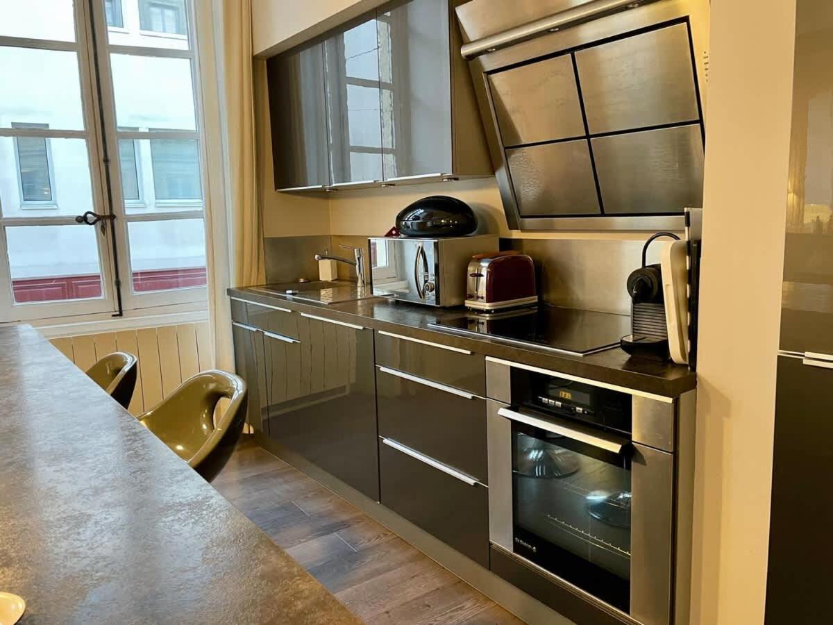 Magnifique Triangle Apartment *
