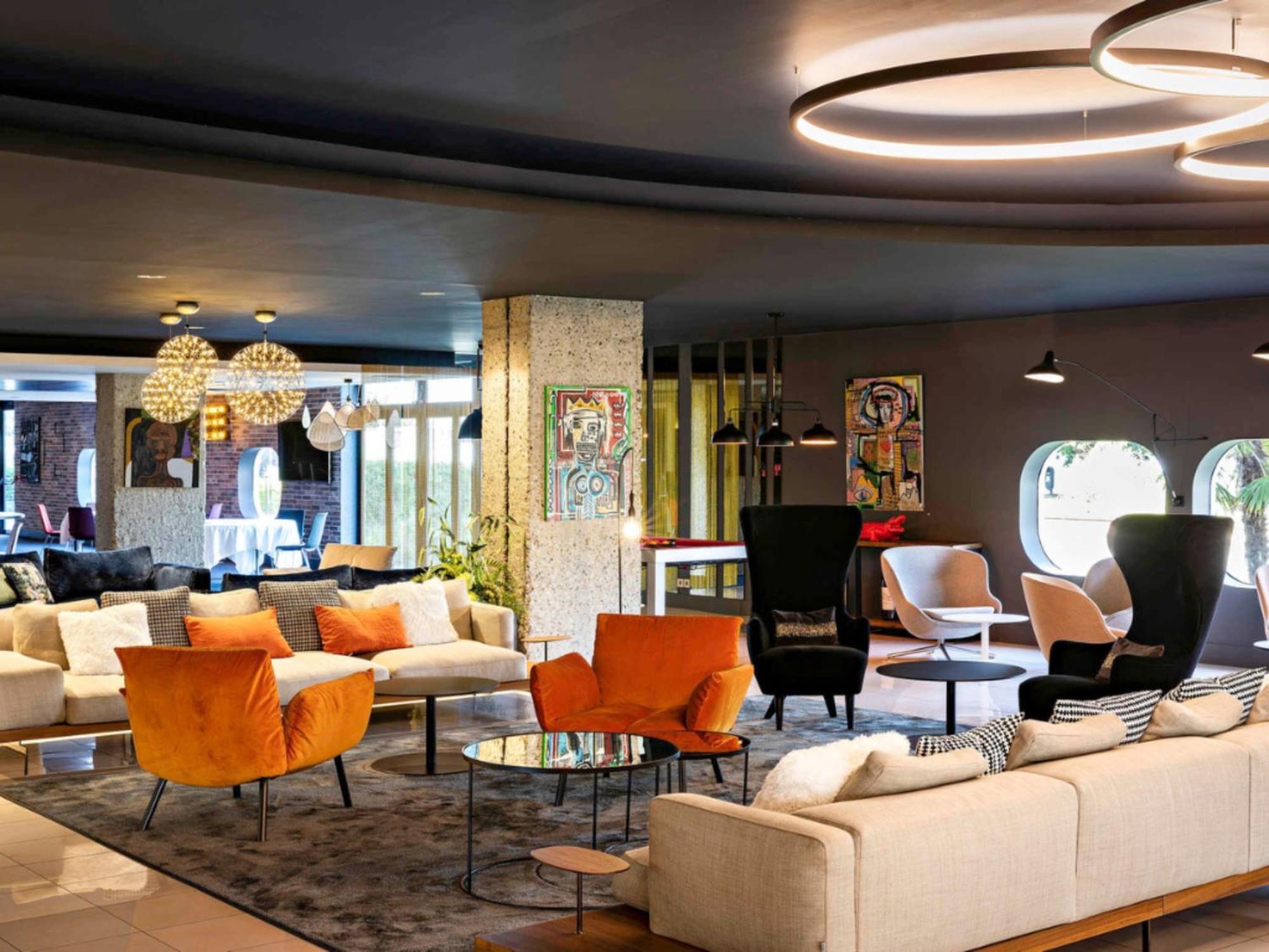 Pullman 4*