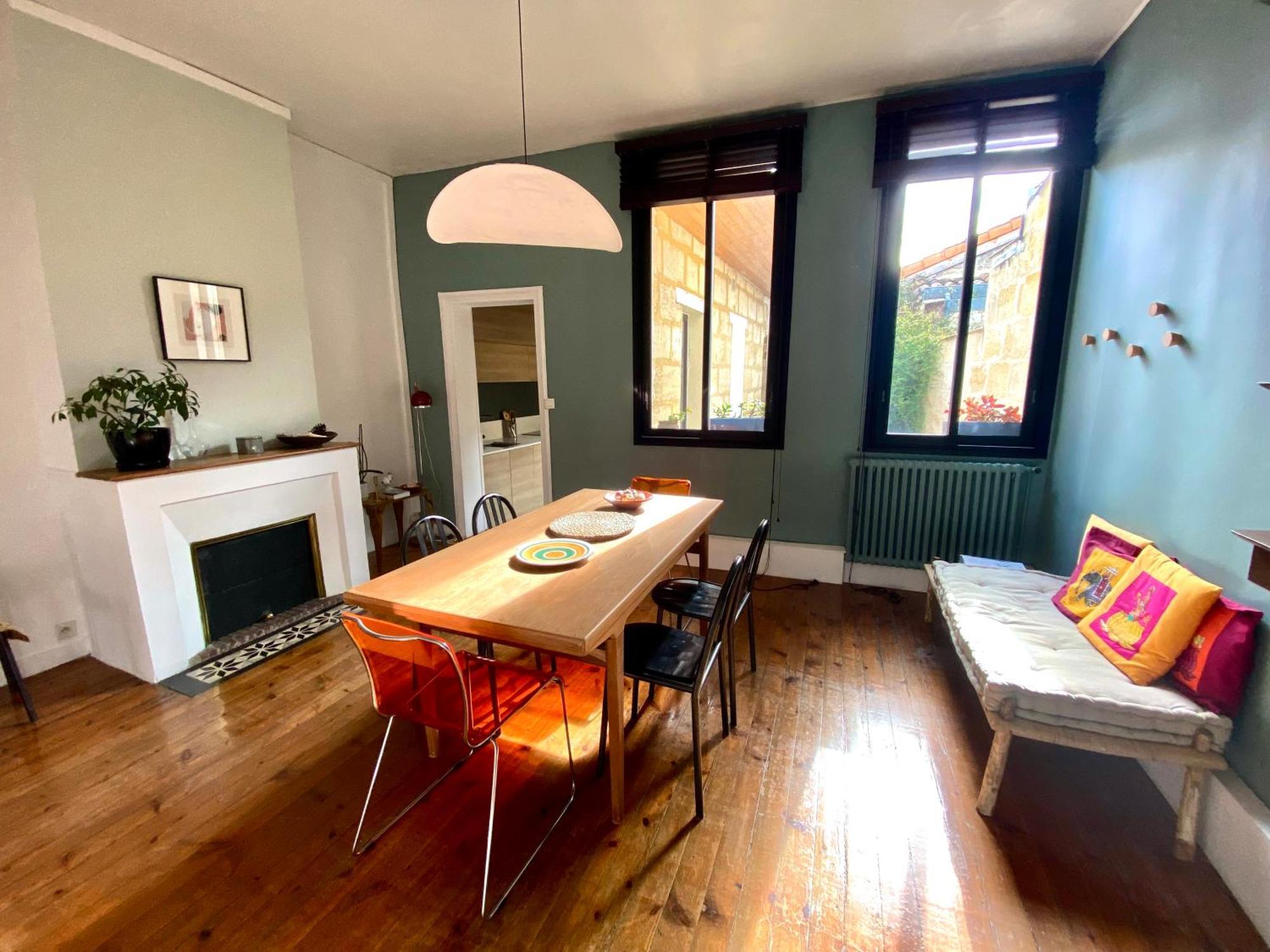 Bo, Peace & Apartamento Bordéus