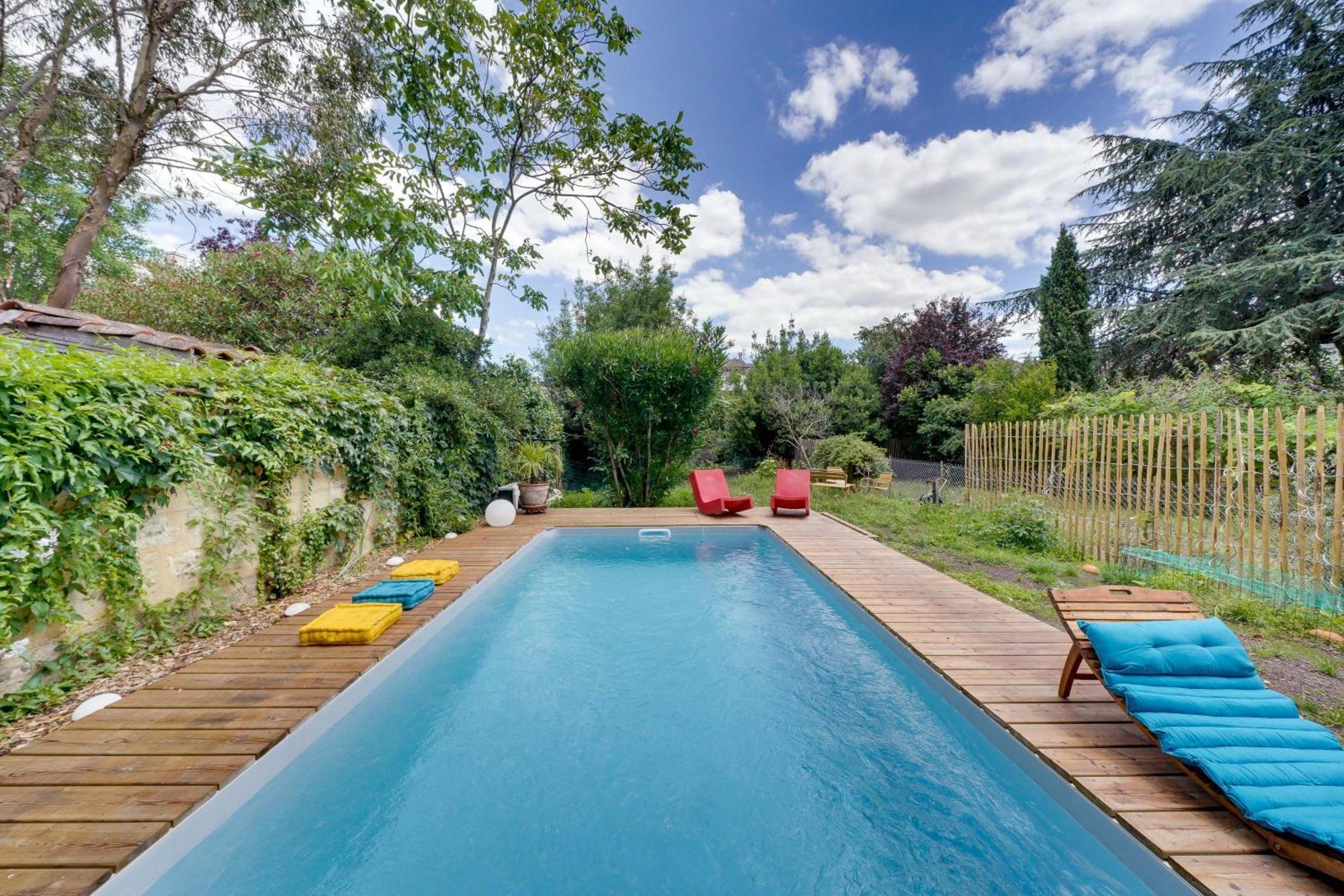 Centre, Privatif Et 5 Privees, Piscine, Parking *