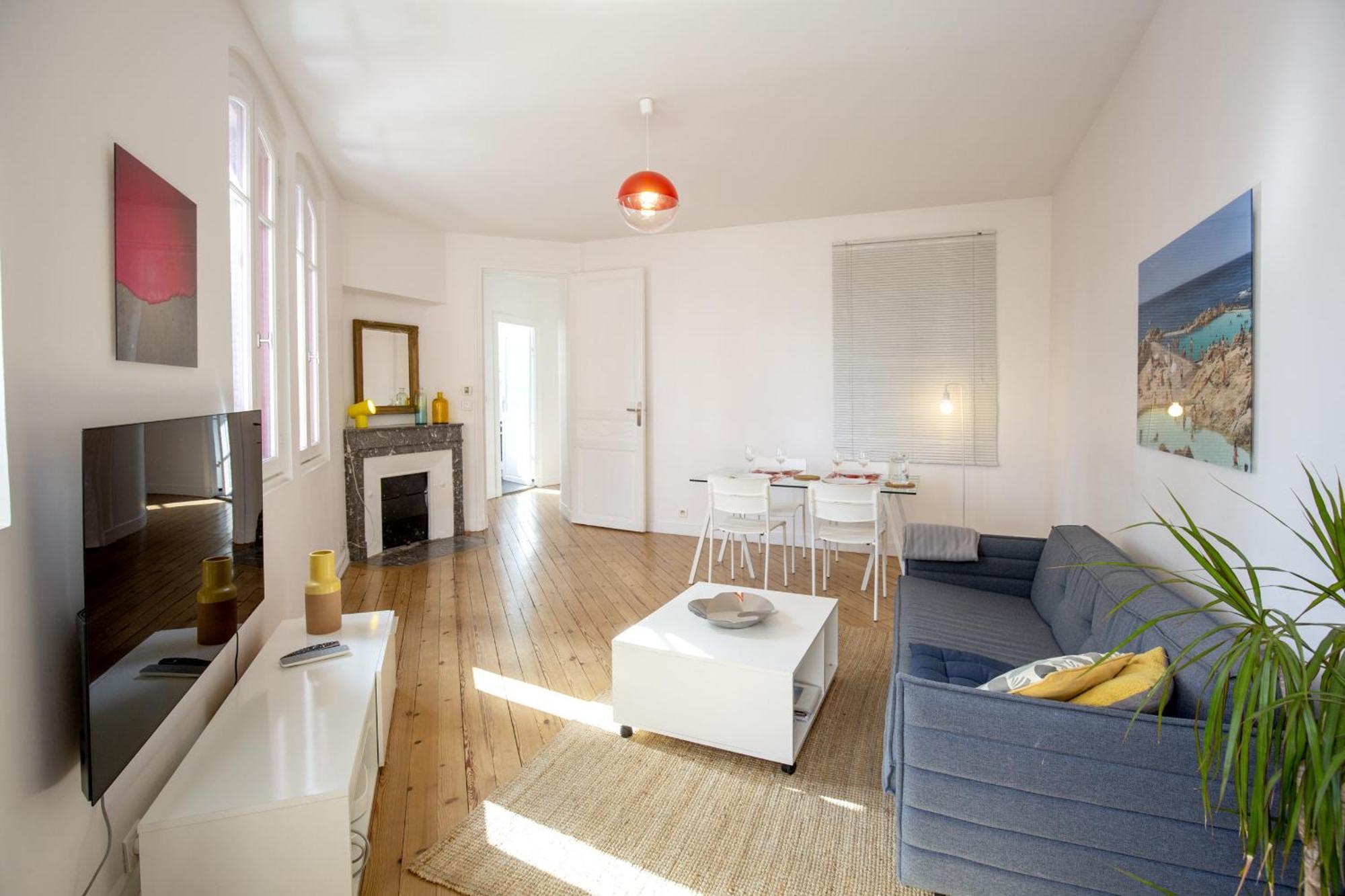 Place Saint Michel Appartement