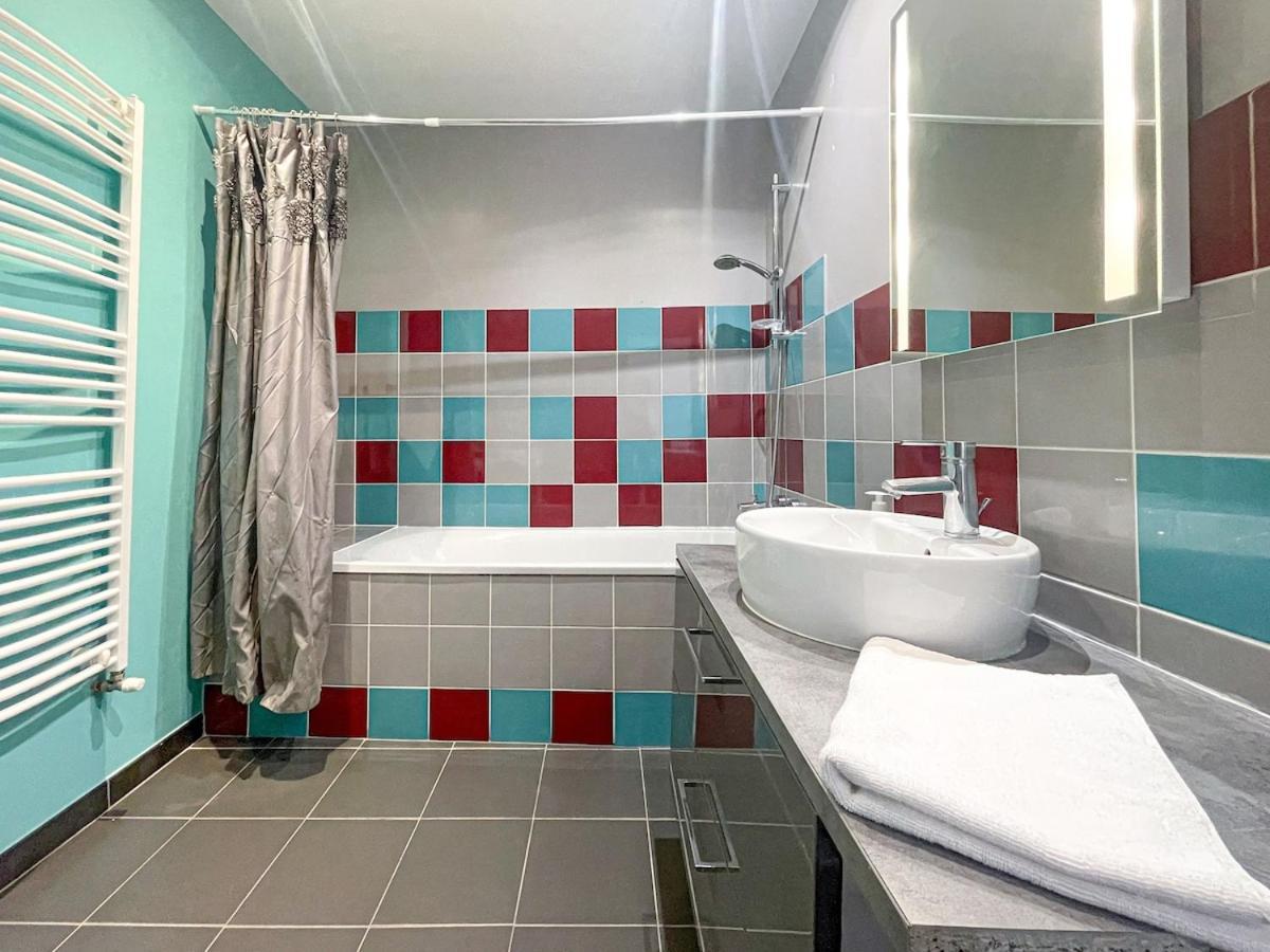 Apartment Spacieux En Plein Coeur De