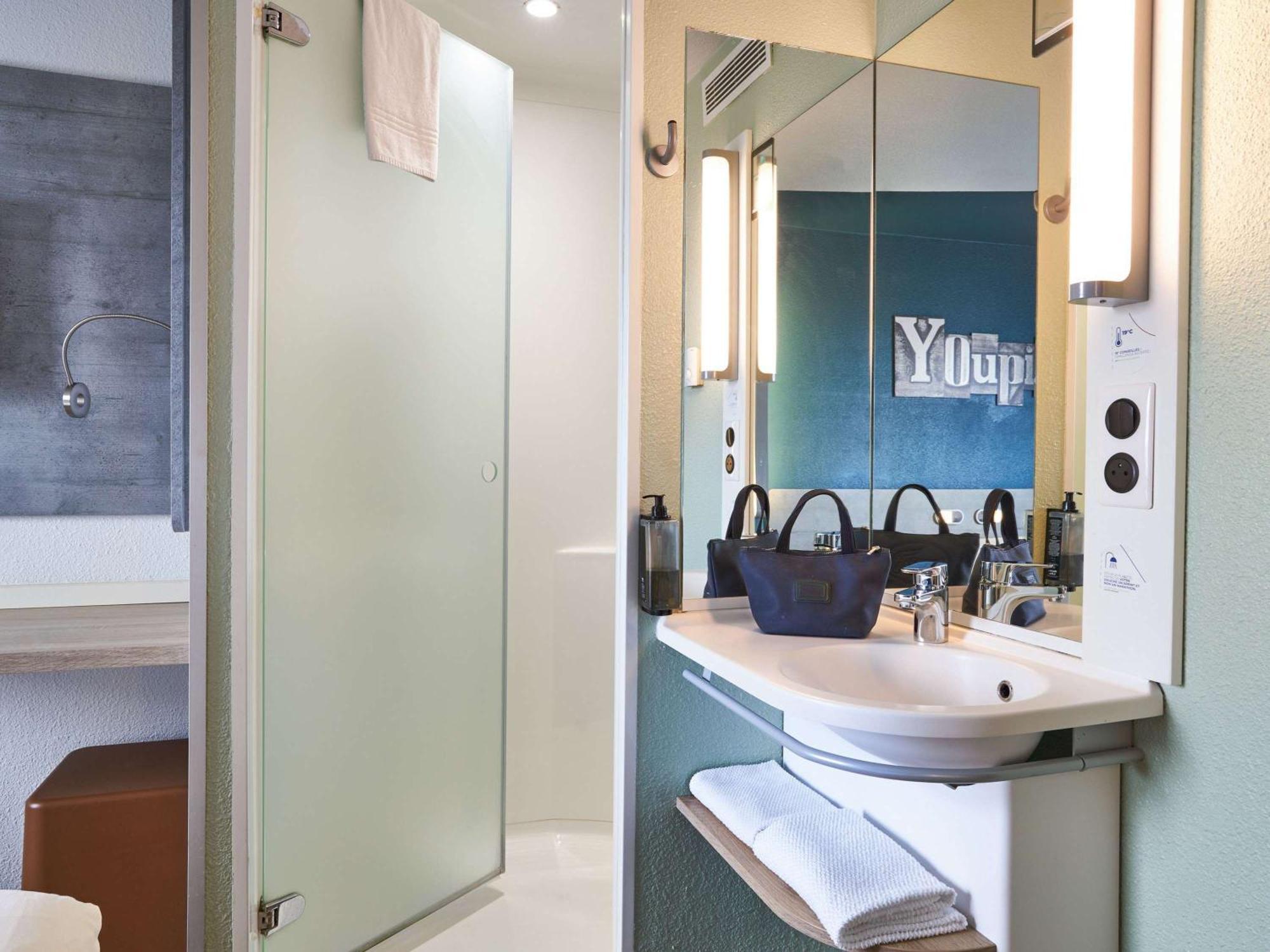 Ibis Budget Centre - Gare Saint Jean Hotel