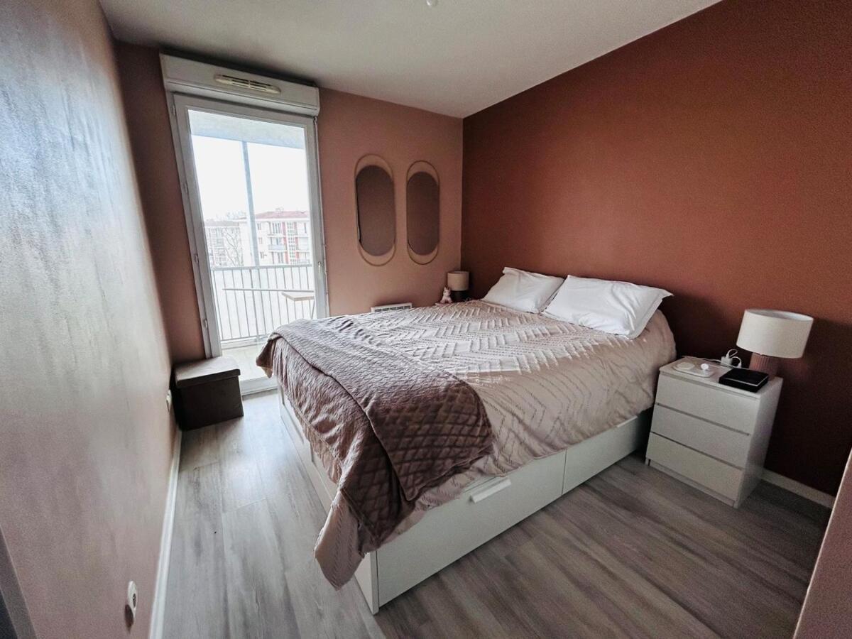 Apartment T3 Avec Grand Balcon *