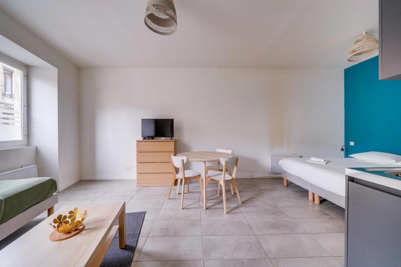 A Apartment Bordeaux