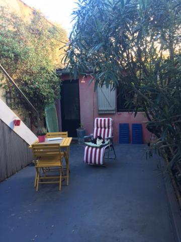 Charmante En Dependance Homestay *
