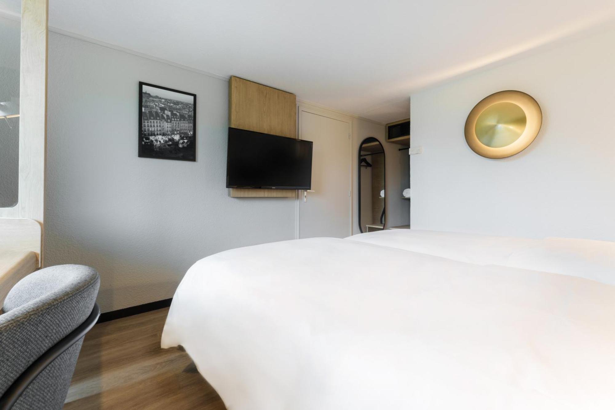 Hotel Campanile - Le 3*