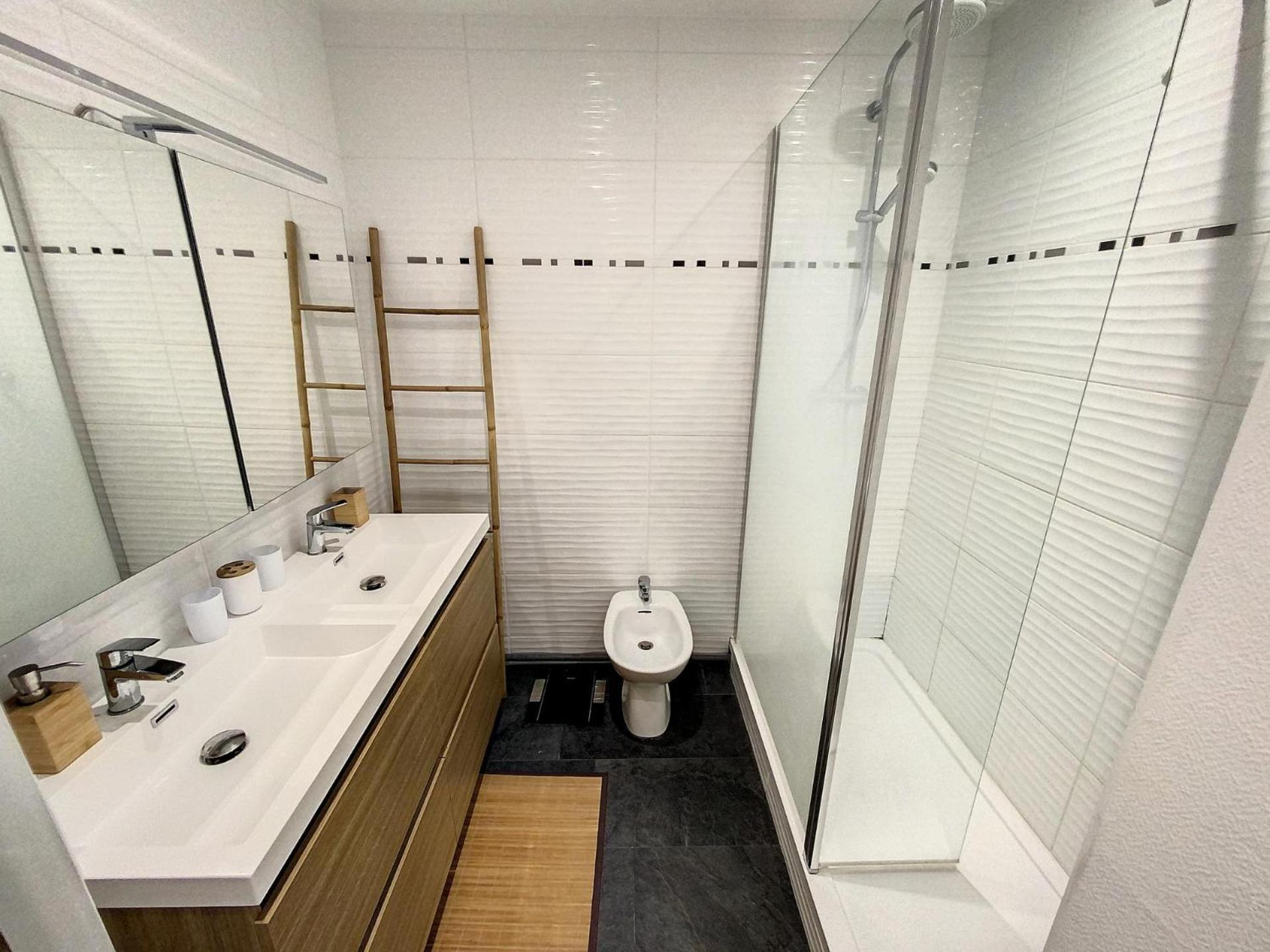 Canopee - Spacieux Et Lumineux A Cauderan Apartment Bordeaux