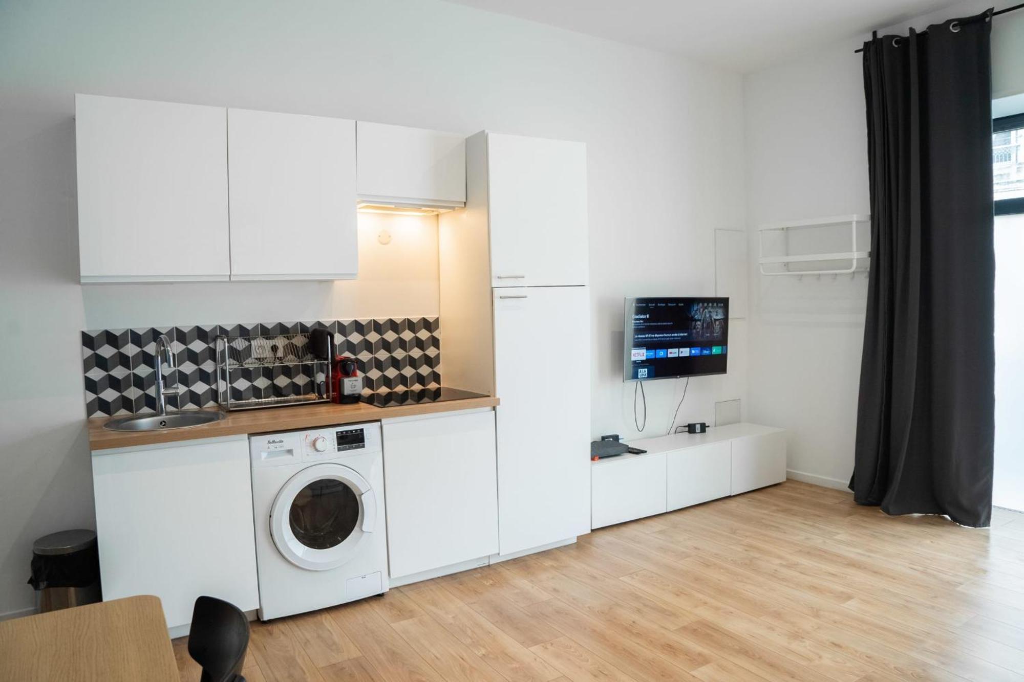 Modern Air Conditioned Apartment Bordeaux