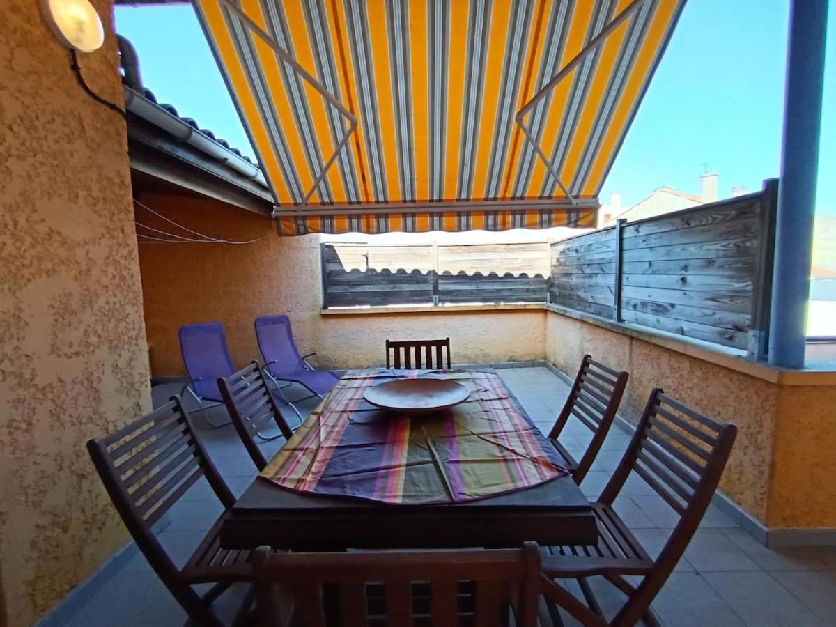 Apartment Quiet Family 3 Bedrooms Apartment, 5 Min To St Jean Train Station