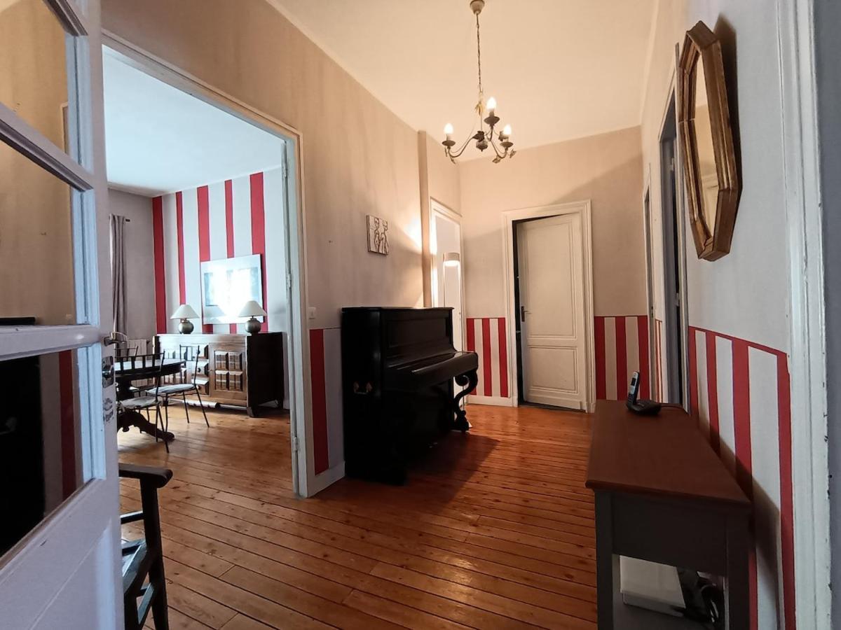 Apartment Quiet Family 3 Bedrooms Apartment, 5 Min To St Jean Train Station *
