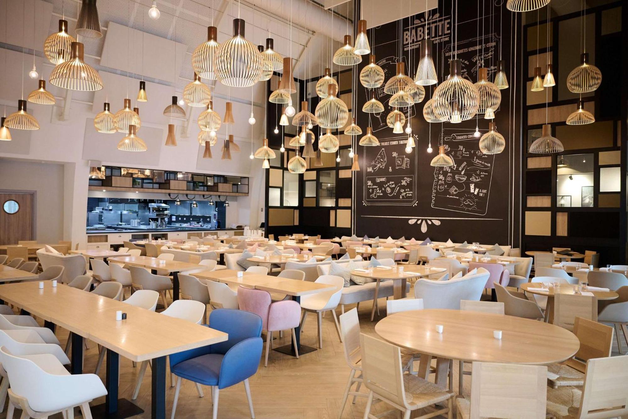 Hilton Garden Centre Hotel 4*