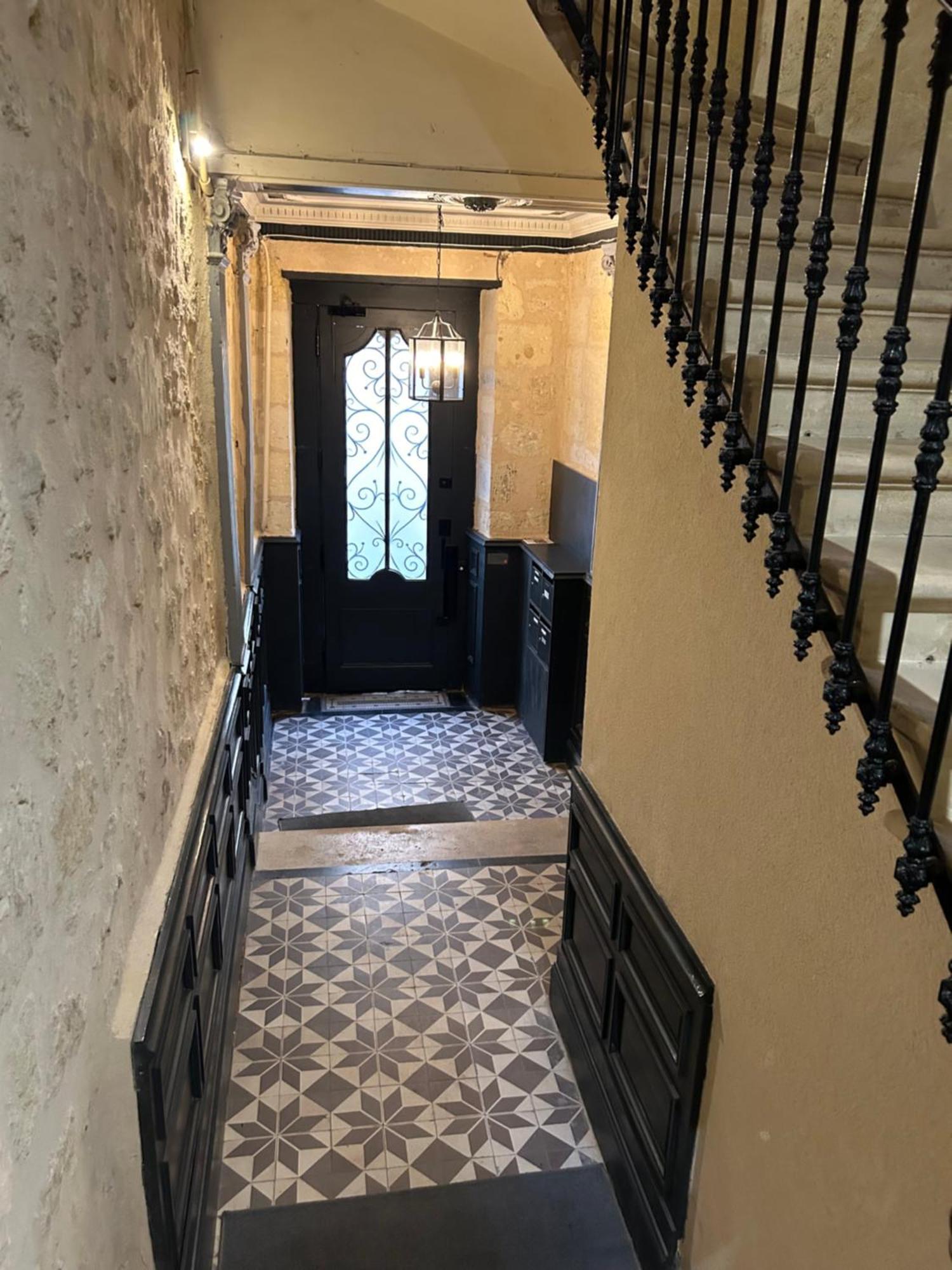 Apartment Fantastic 3-room Heart Of Les Chartrons -