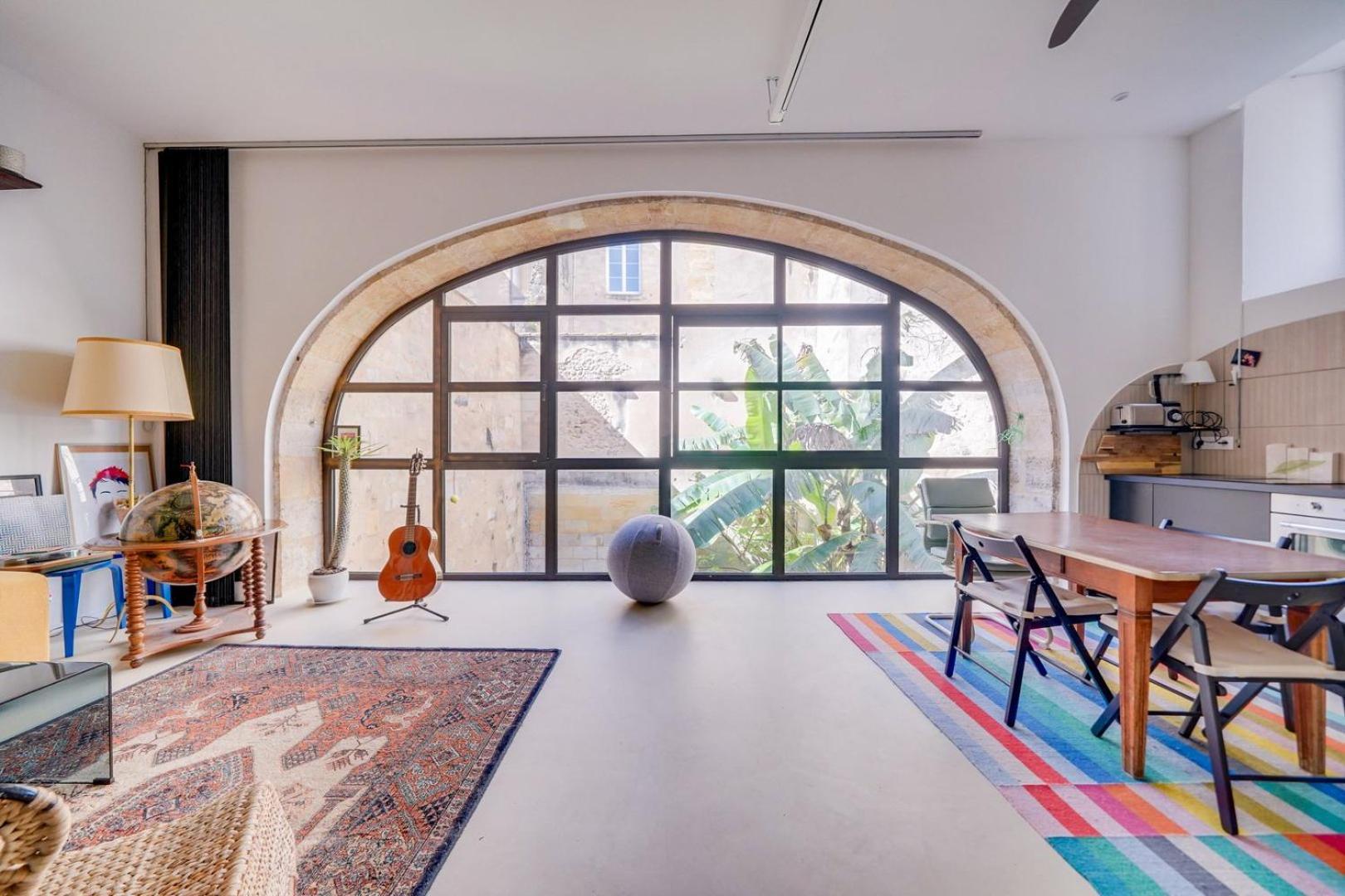 Exceptionnel Loft Centre *