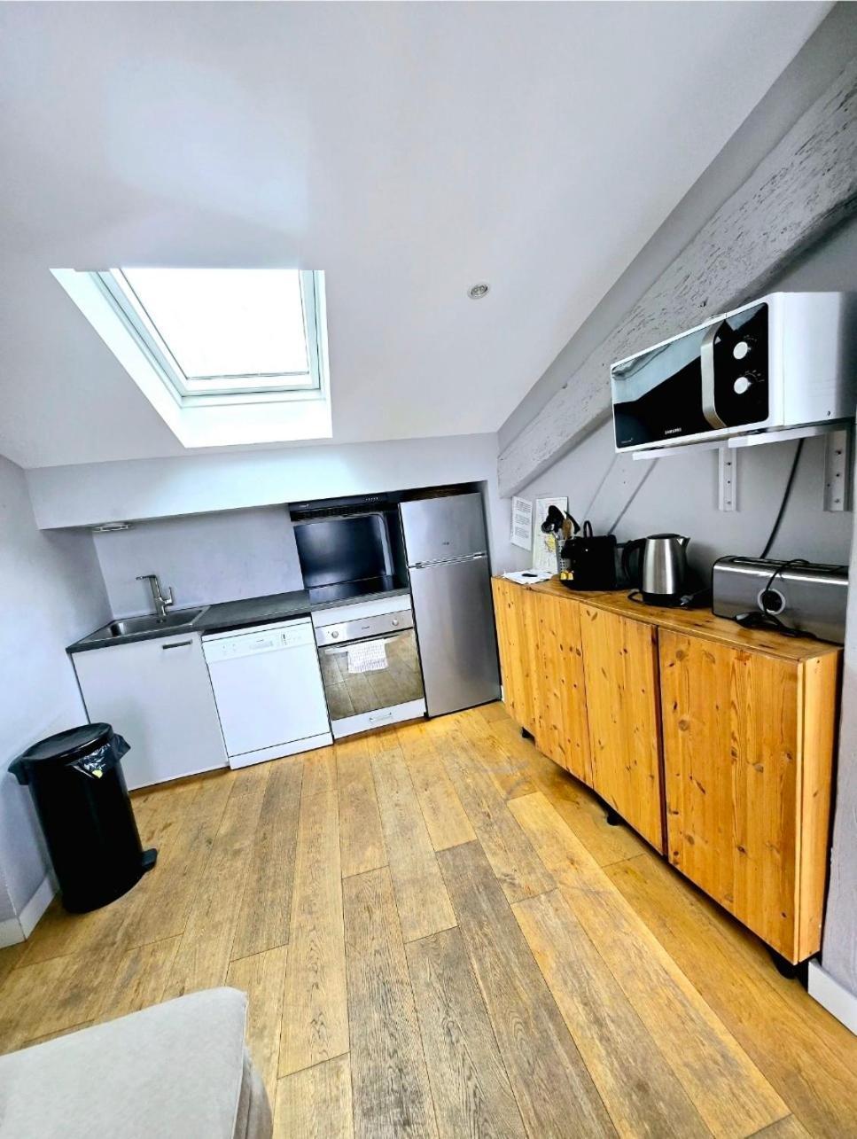 Grand Theatre Apartment