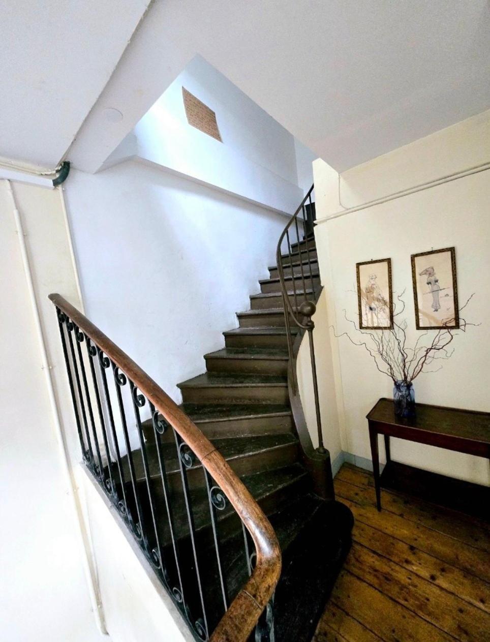 Apartment Grand Theatre