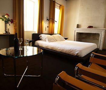 L'avant-scene Hotel Bordeaux