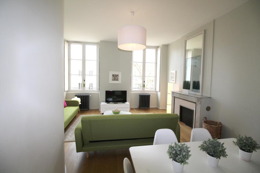 Apartment Locations - Jardin Public Bordeaux