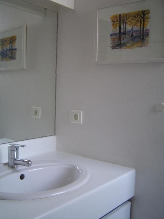 Le Clos Des Carmes Bed & Breakfast *