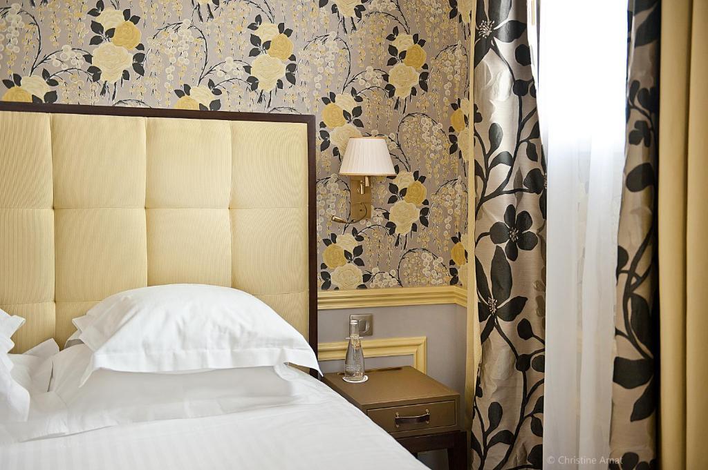 Hotel De Seze & Centre 4*