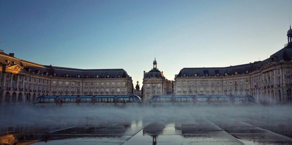 Les Des Ateliers Bordelais - Cite Du Vin Apartment