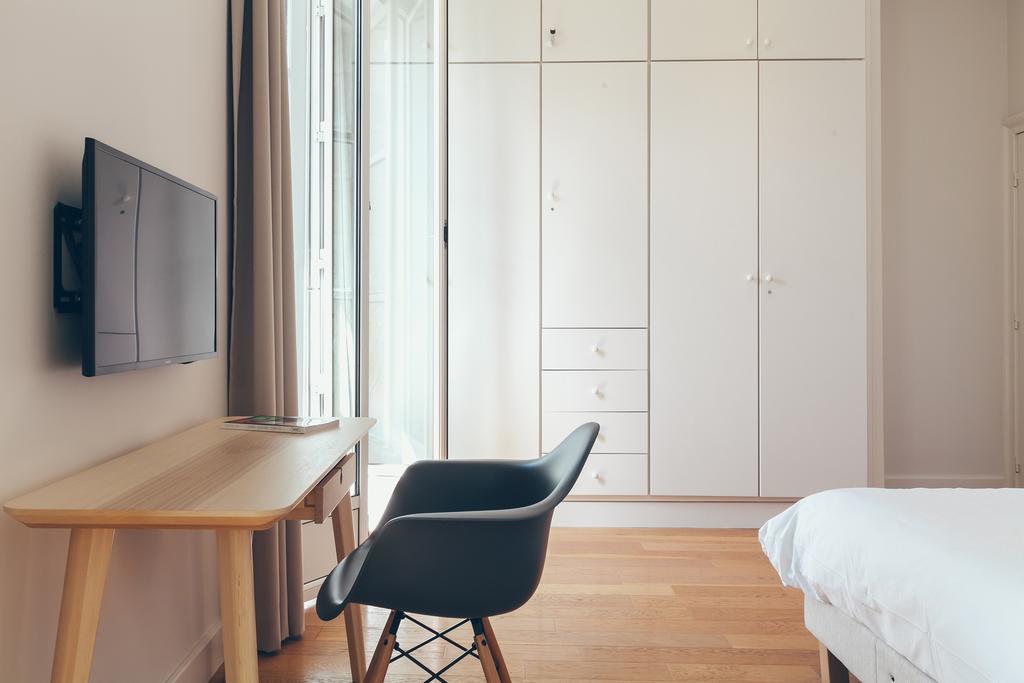 T4 Cours De L'intendance Bed & Breakfast
