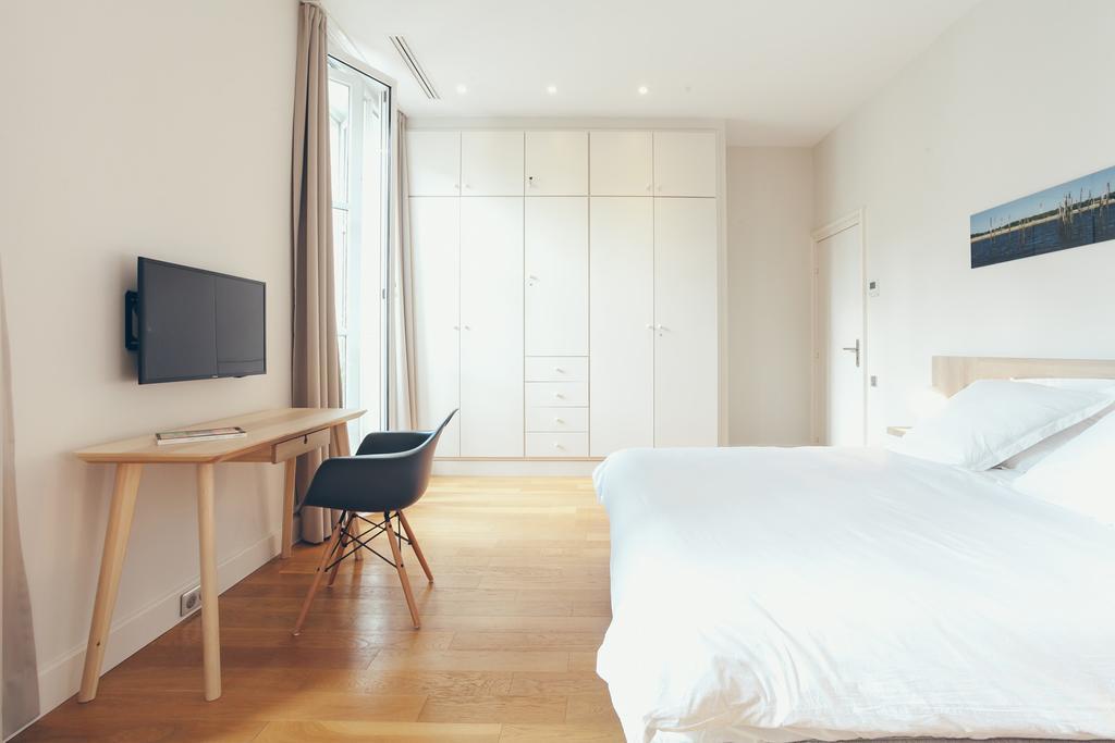 Bed & Breakfast T4 Cours De L'intendance *