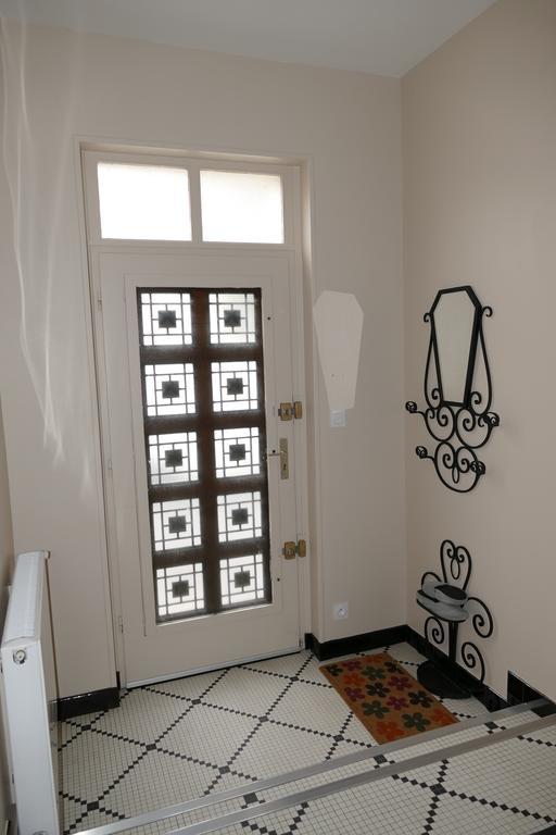 Studio Proche Gare St Jean Apartment