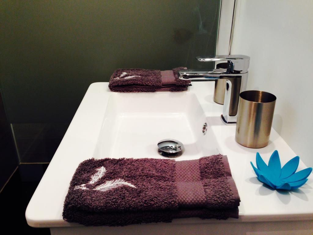 Apartment Sweet Morning