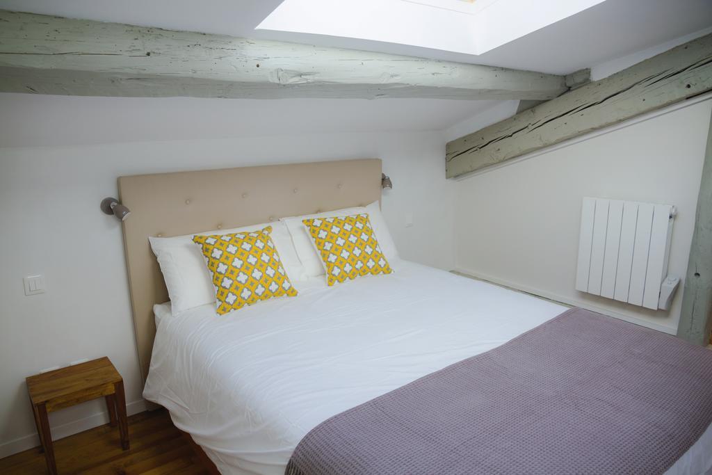 La Loge Du 12 *