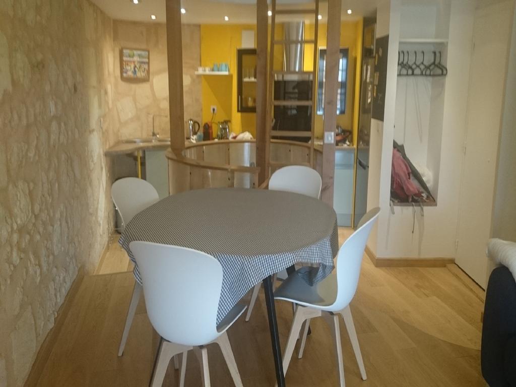 Charming Hypercentre Apartment Bordeaux